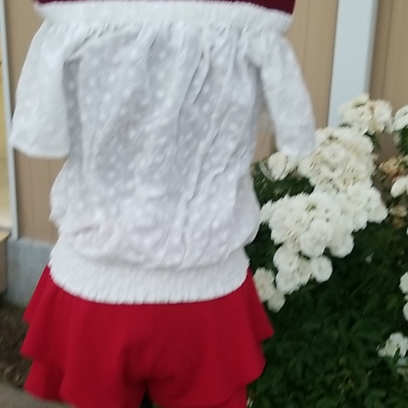 Top - Picture 2 of 2